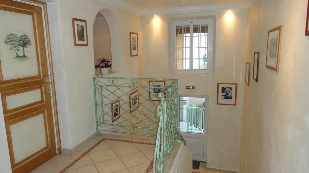 Hotel & Spa La Villa Σαιντ-Μαξίμ Εξωτερικό φωτογραφία