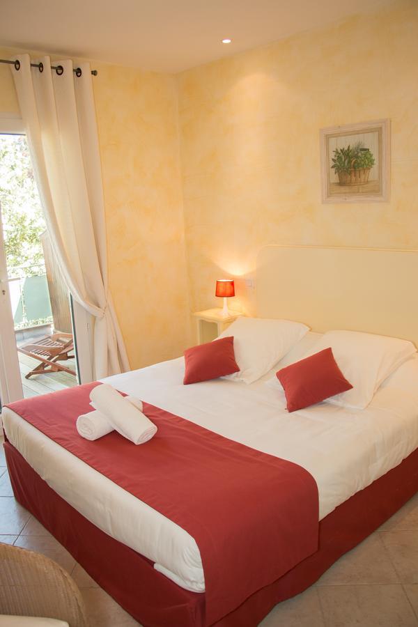 Hotel & Spa La Villa Σαιντ-Μαξίμ Εξωτερικό φωτογραφία