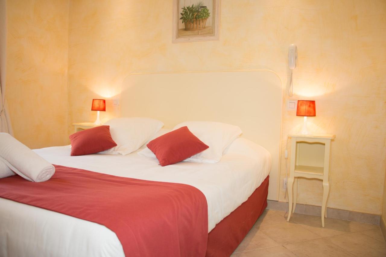 Hotel & Spa La Villa Σαιντ-Μαξίμ Εξωτερικό φωτογραφία