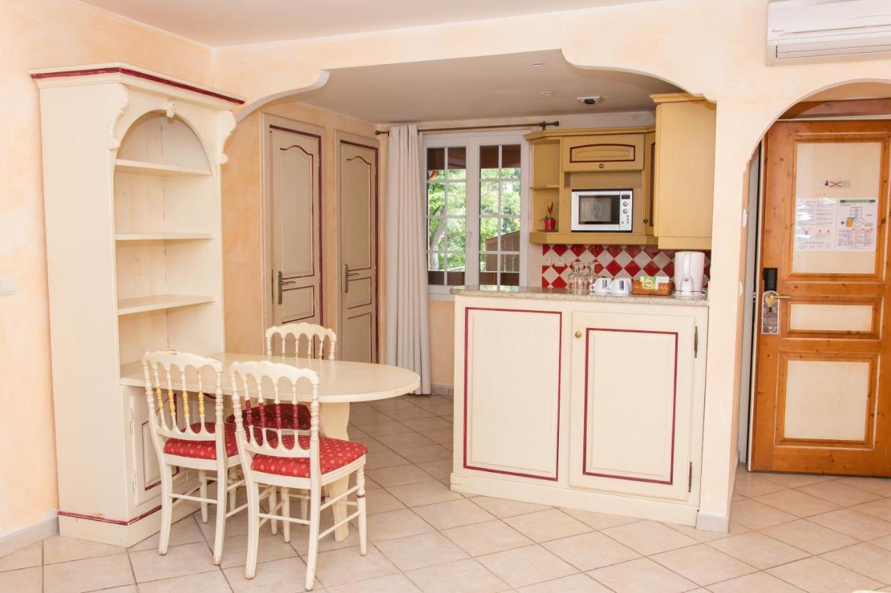 Hotel & Spa La Villa Σαιντ-Μαξίμ Εξωτερικό φωτογραφία